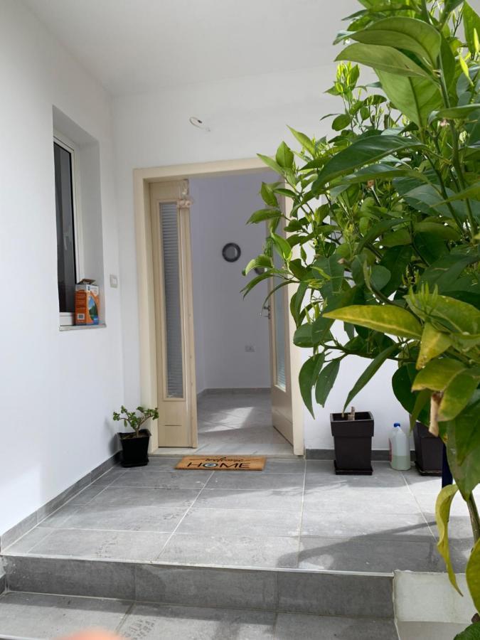Villa Braho Gjirokaster Bagian luar foto