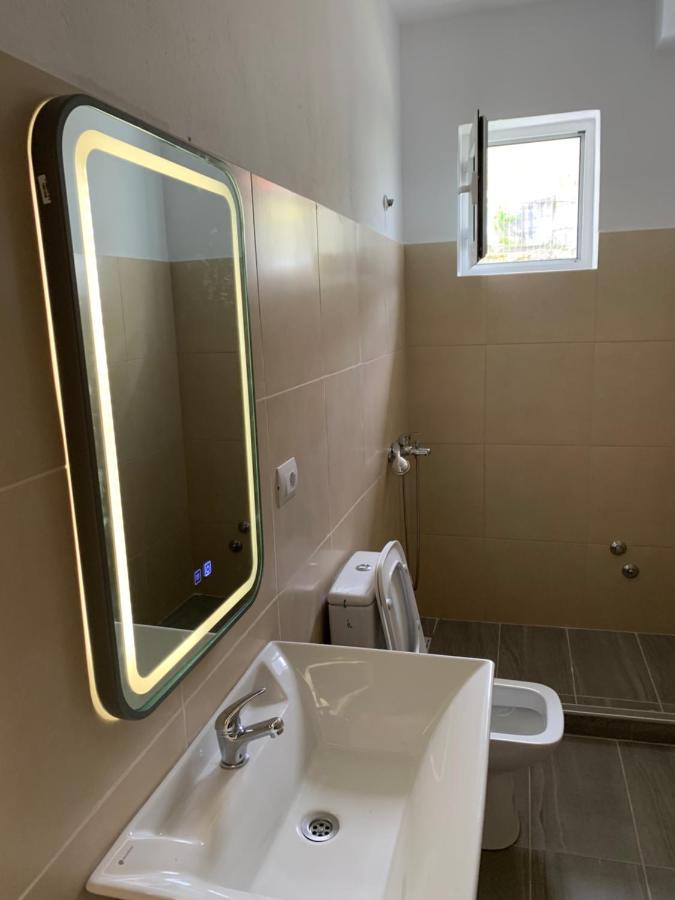 Villa Braho Gjirokaster Bagian luar foto