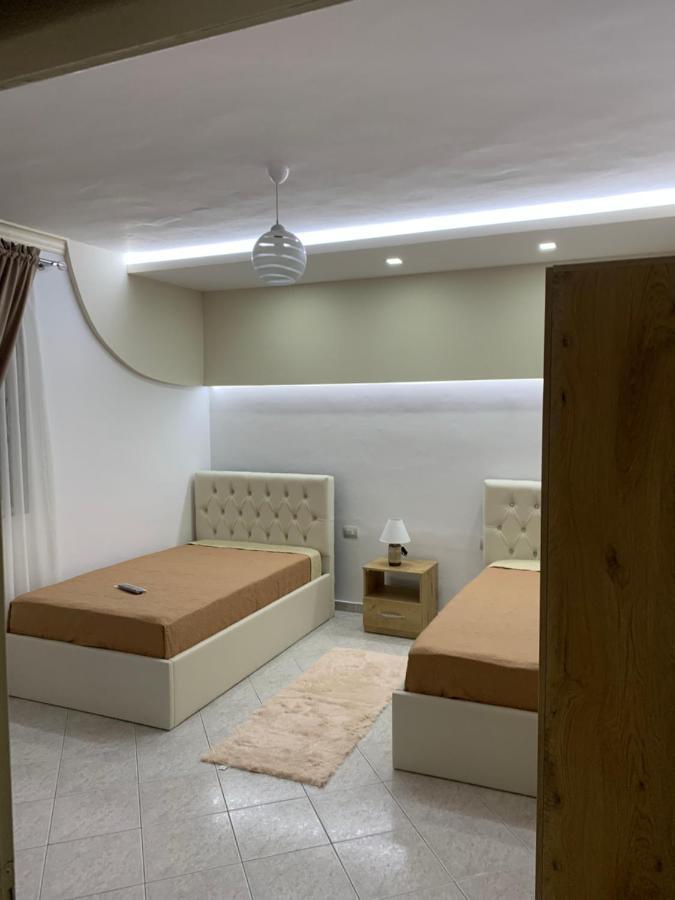 Villa Braho Gjirokaster Bagian luar foto