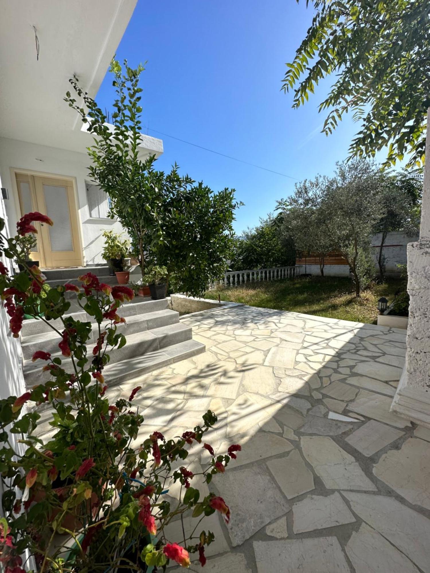 Villa Braho Gjirokaster Bagian luar foto