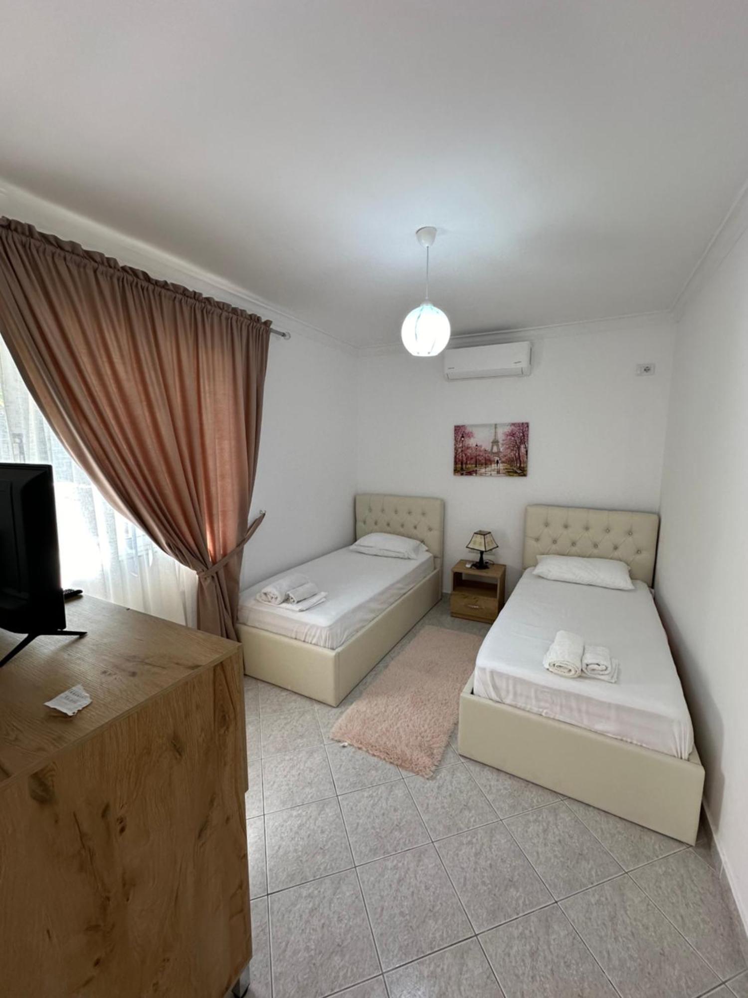 Villa Braho Gjirokaster Bagian luar foto