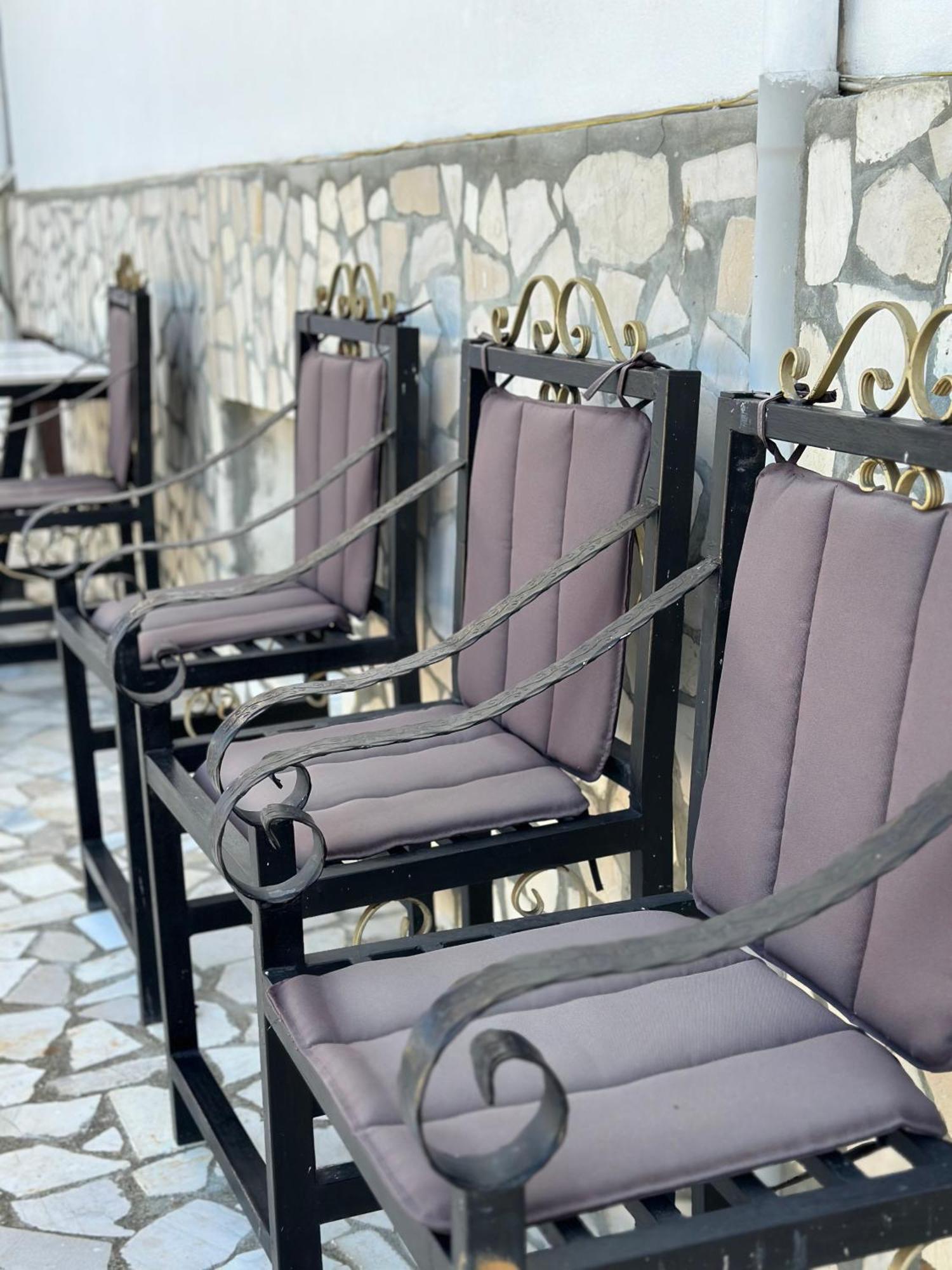 Villa Braho Gjirokaster Bagian luar foto