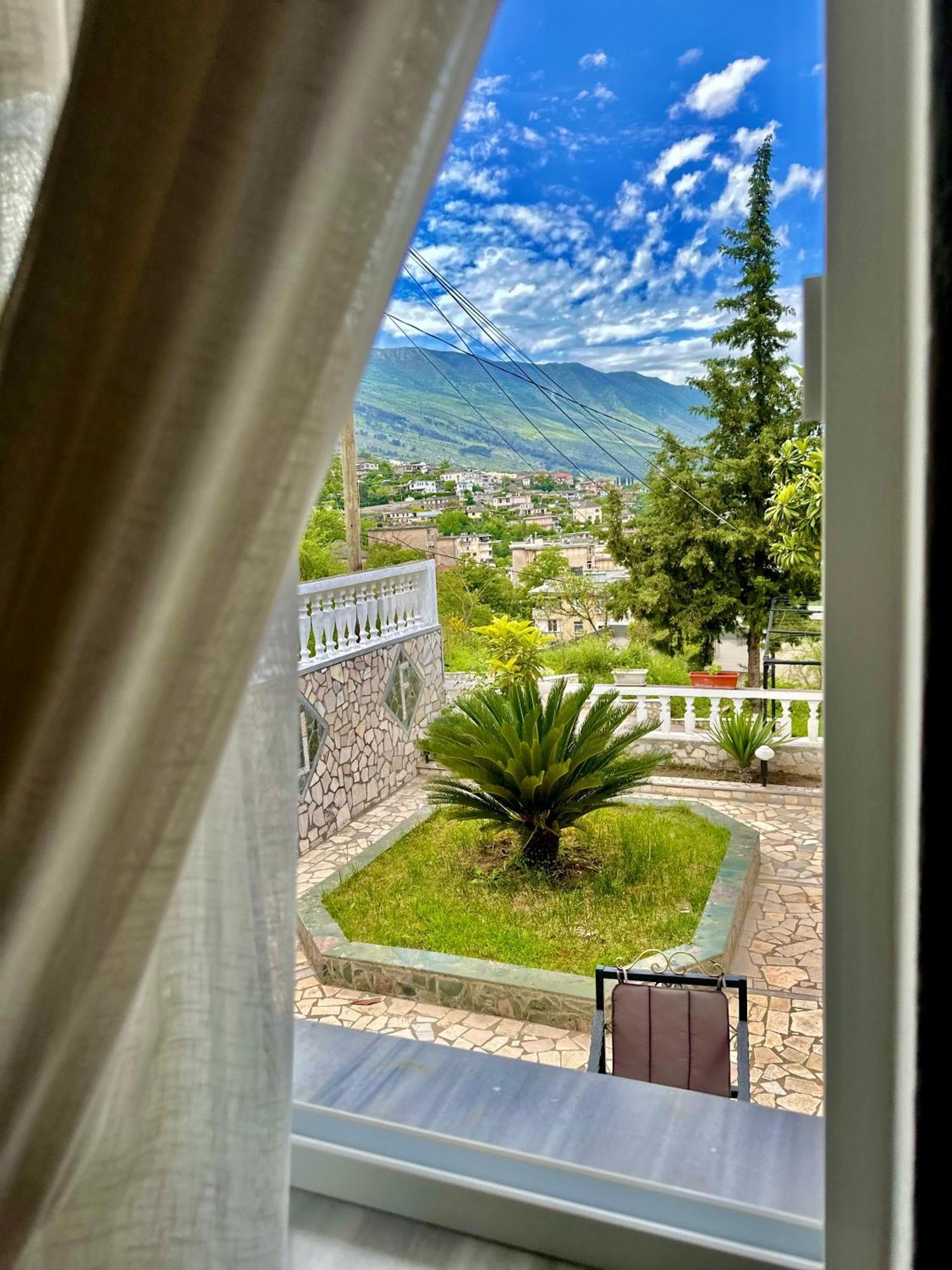 Villa Braho Gjirokaster Bagian luar foto